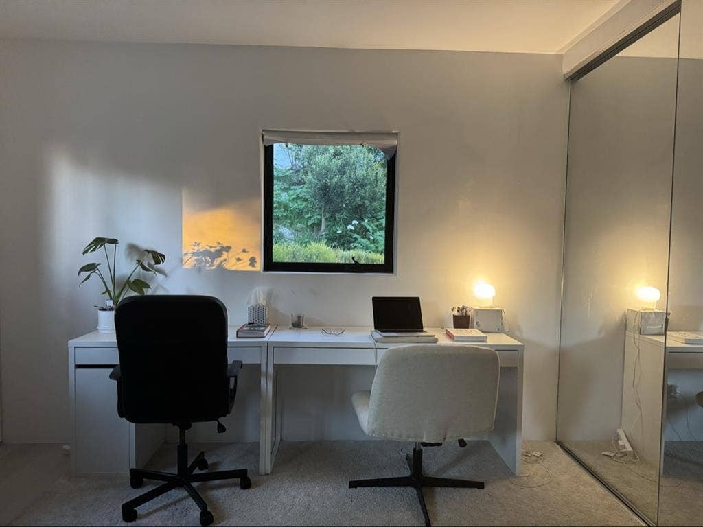 Furnished room in Berkeley Hills