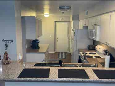Mini Master Bedroom, Private Bath!