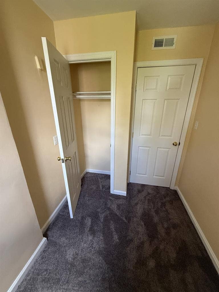 Two rooms & private bathroom