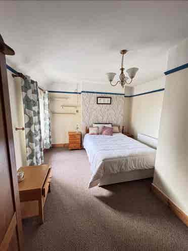 Double Room Available
