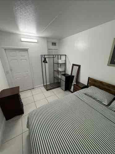 Furniture private room for rent