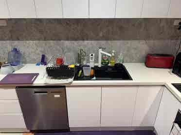 Big Cheap Room for Rent Point Cook