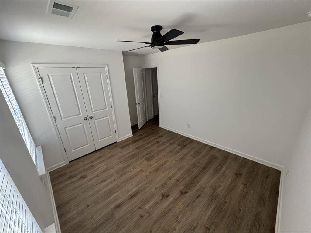Private room for rent
