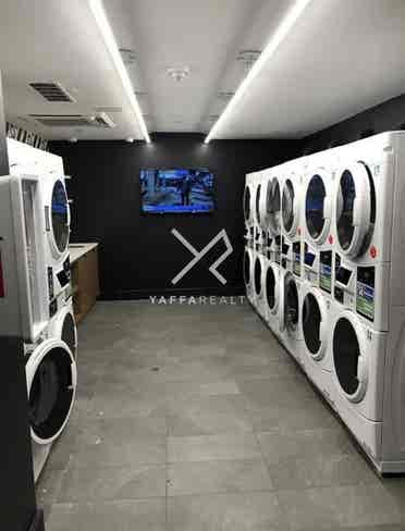 Room available for lease June 1!