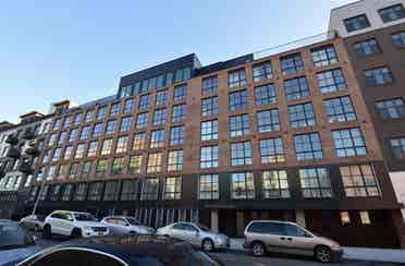 Room available for lease June 1!