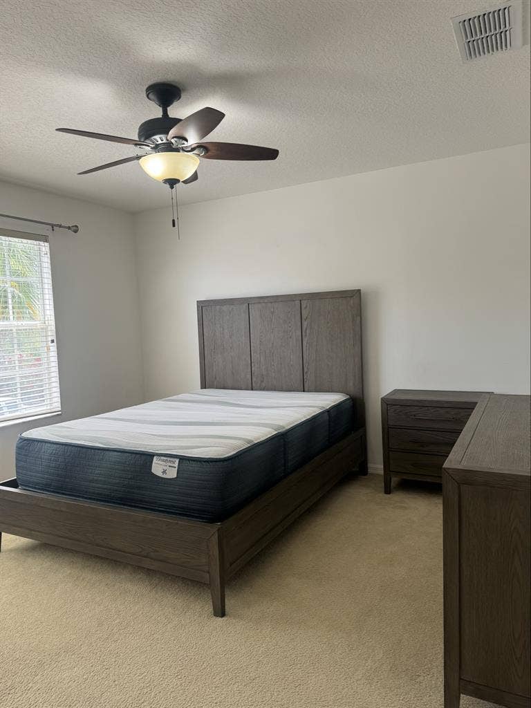 3 PVT ROOMS FOR RENT- $