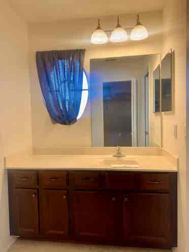 3 PVT ROOMS FOR RENT- $