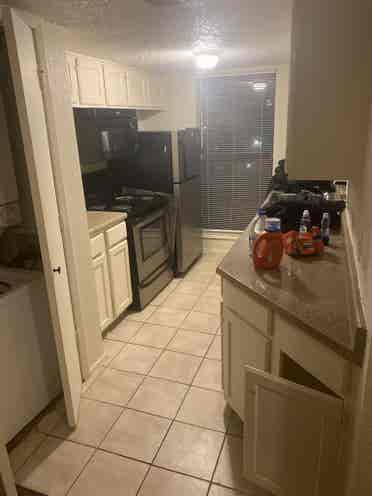 Room /w private bathroom for rent