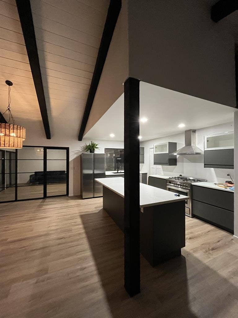 Master Bedroom with Full amenities