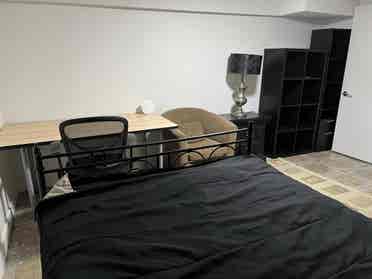 Furnished private room in 3BR suite
