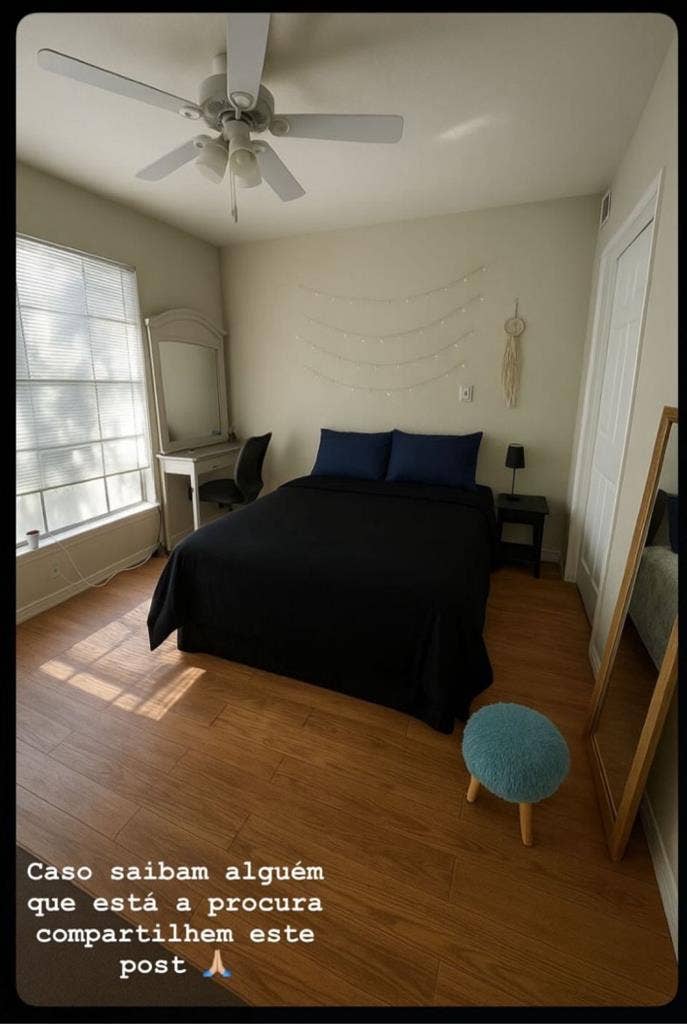 Looking for a 3rd roommate