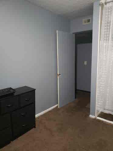 Riverside Room and private bathroom