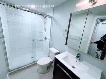 Room w/walk-in closet, private bath