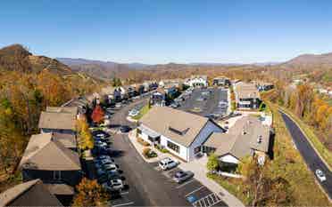 Cottages of Boone Room Relet