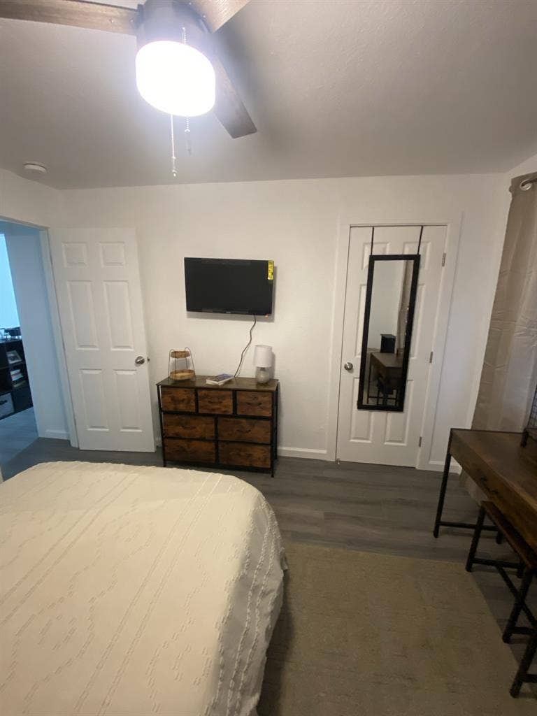 Room for Rent centrally located