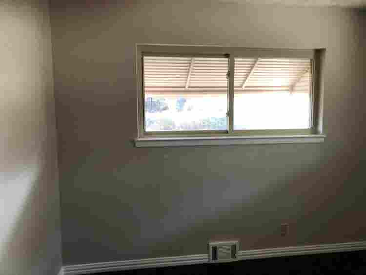Private home - room rental near UTA