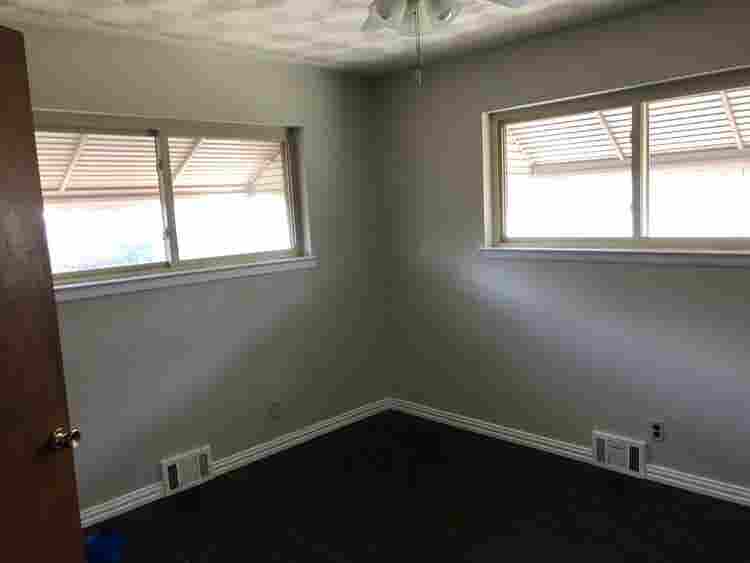Private home - room rental near UTA