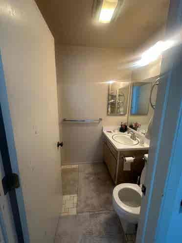 Spacious Furnished Room in Snowmass