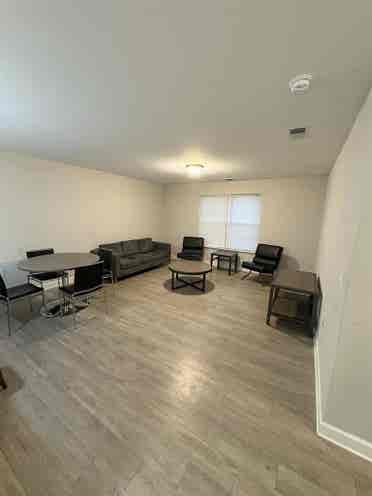 Sub-leasing 1 bedroom!
