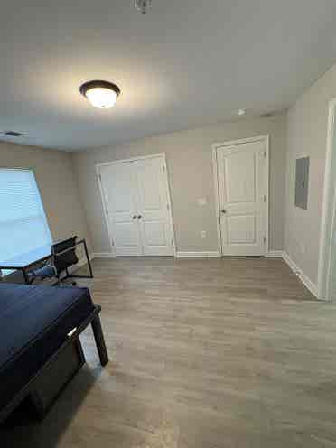 Sub-leasing 1 bedroom!