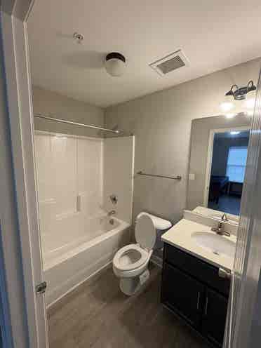 Sub-leasing 1 bedroom!