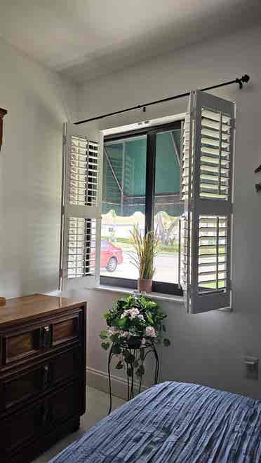 Furnished room with pvt. bathroom.