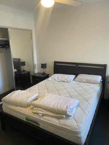 Bright room in Everton Park