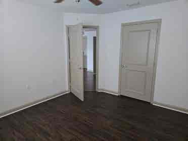 Luxury Waterfront 2 Master room