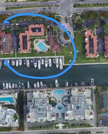 Luxury Waterfront 2 Master room