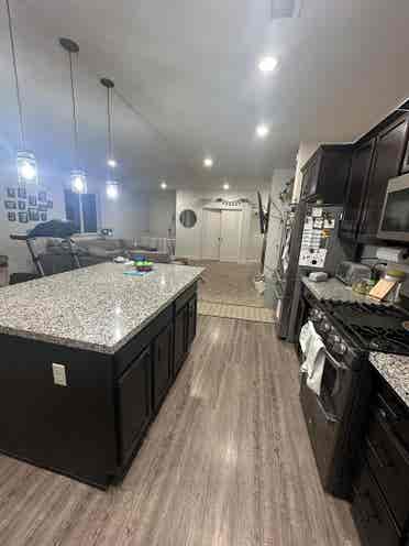 Room for rent in Spanish Springs!