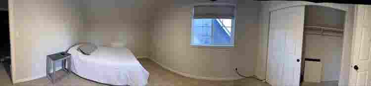 Medium sized room with private bath