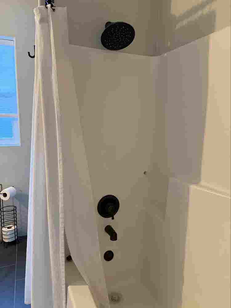 Medium sized room with private bath