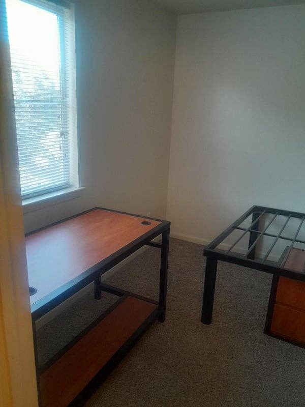 looking for 1 or 2 roomates co-oed