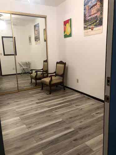 Cozy Furn. Room,Priv Entry,Move Now