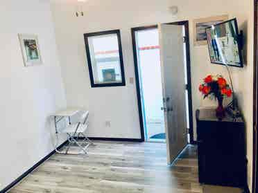 Cozy Furn. Room,Priv Entry,Move Now