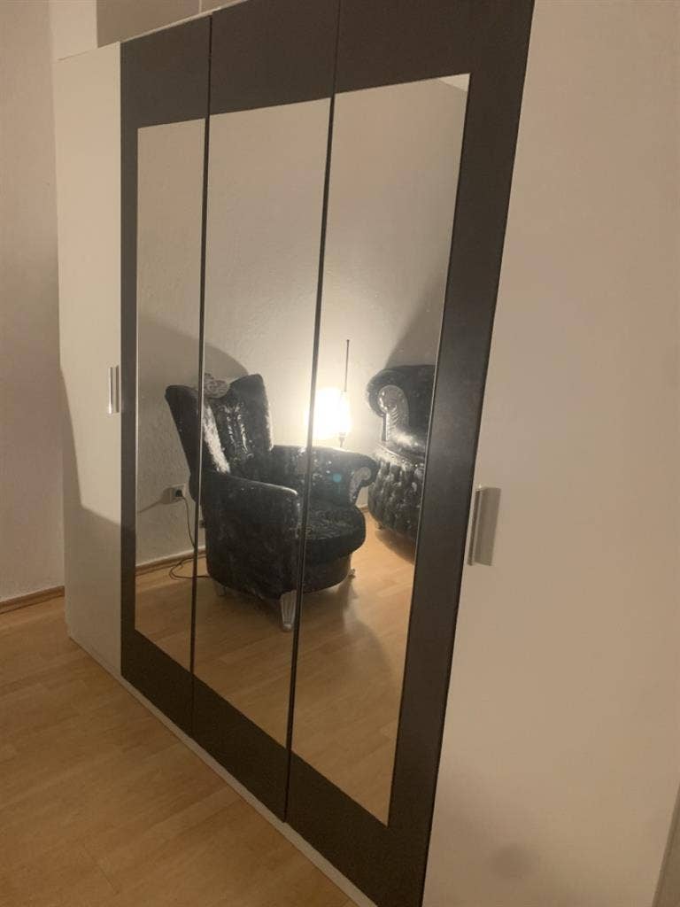 Furnished Room in 2 rooms apartment