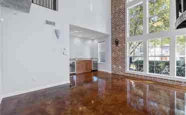 Seeking Roommate in Inman Park