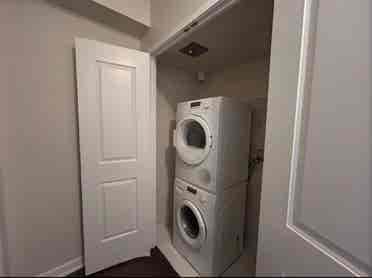 Sunny Luxury Downtown Condo