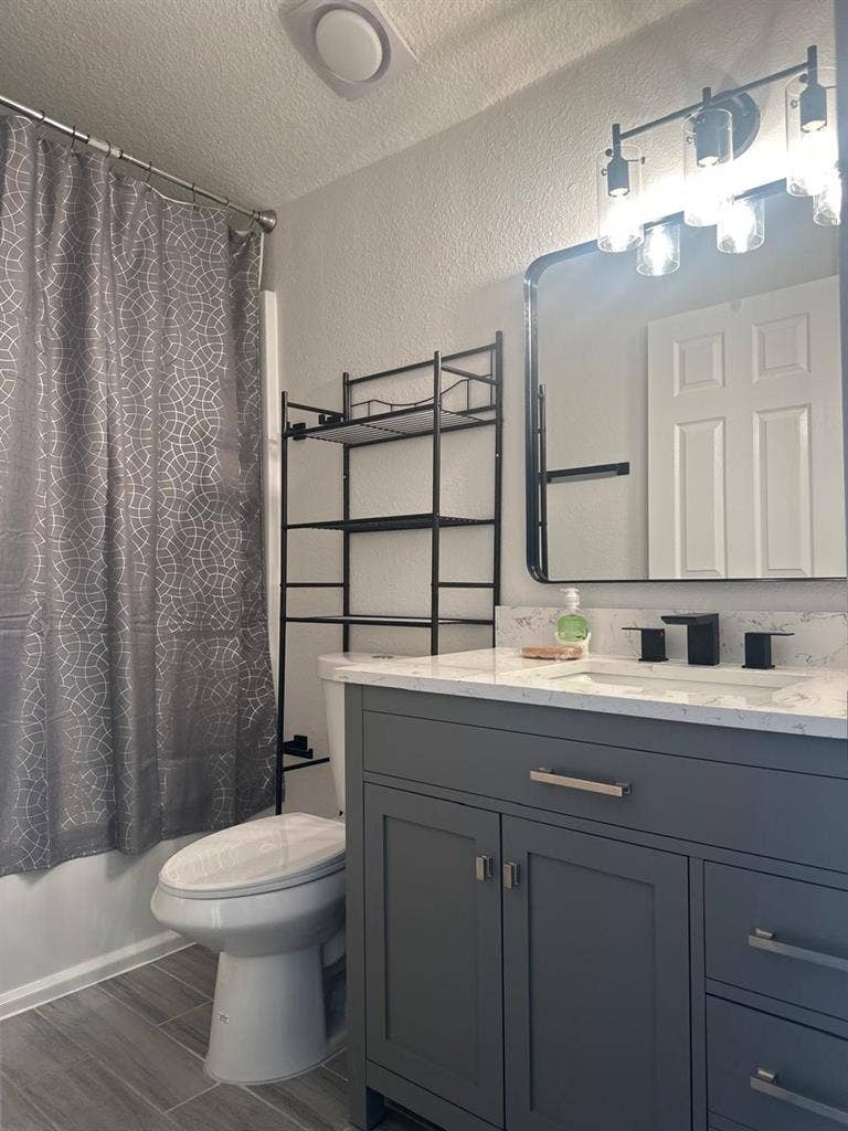 Spacious Room for Rent