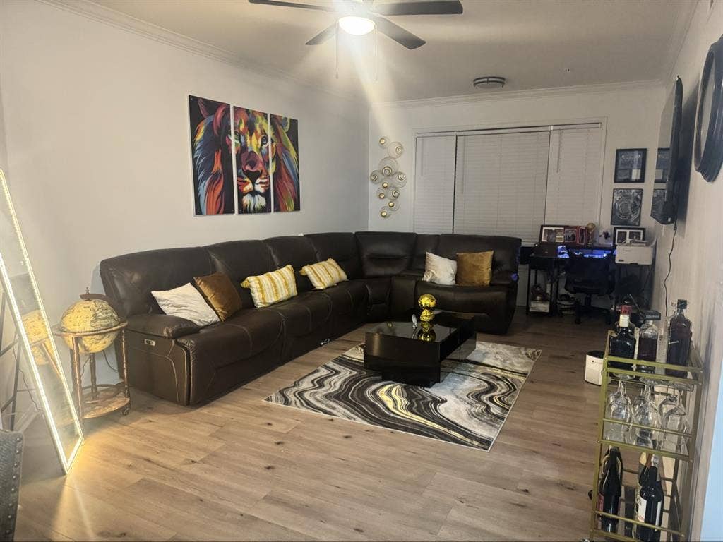 Room for rent
