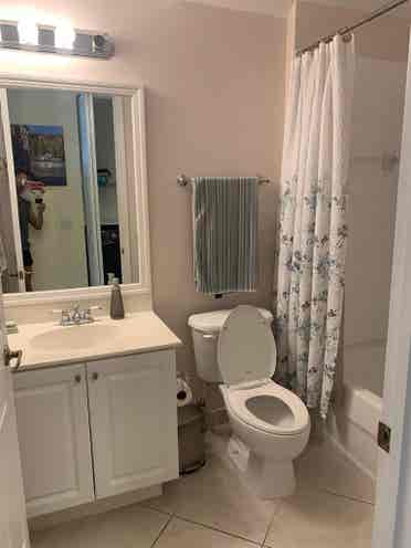 Beautiful furnished condo