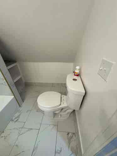 3rd floor for rent