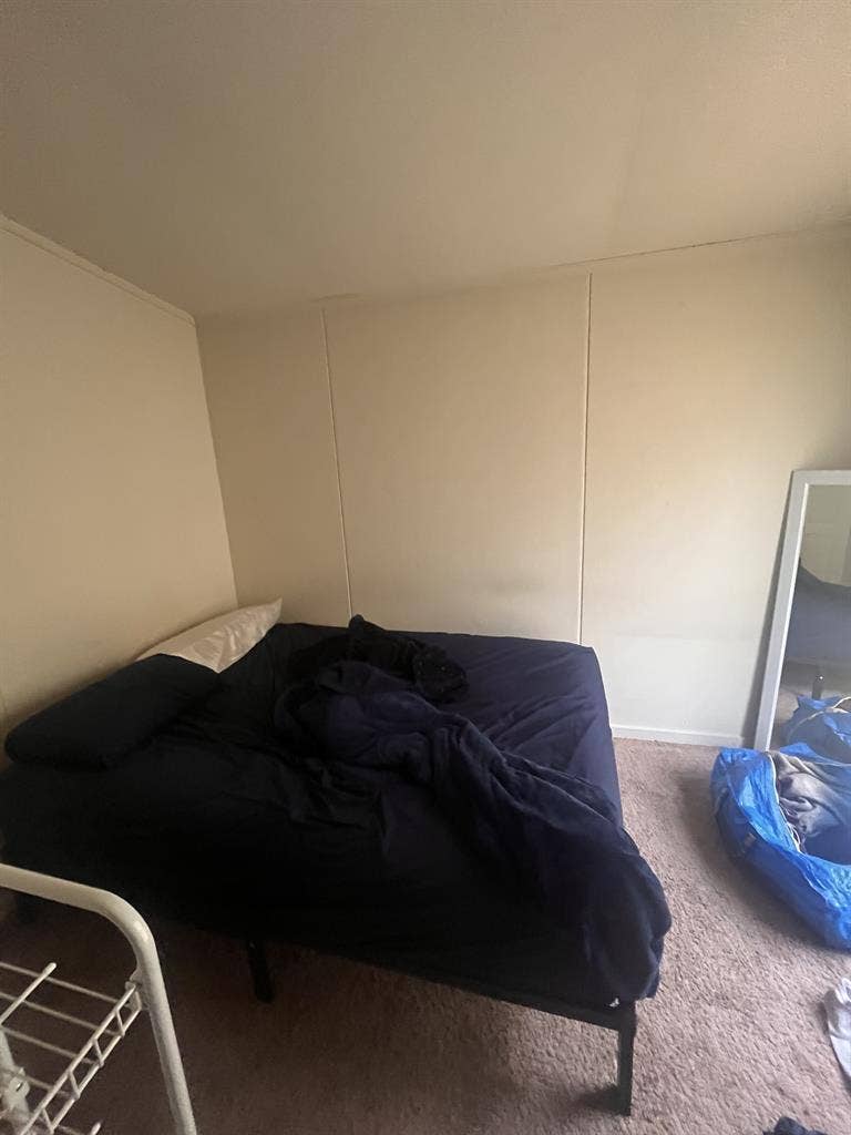 Puffton Upstairs Single Unit