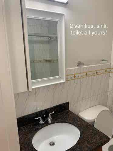 Shared Inner Sunset Apt