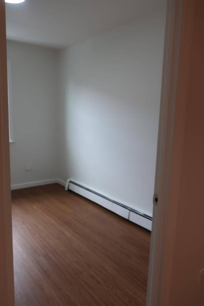 Room for Rent - Woodside NY