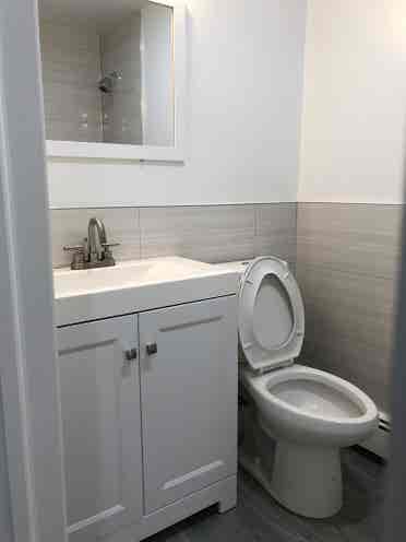 Room for Rent - Woodside NY