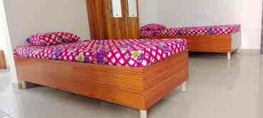 Sharing Flat available