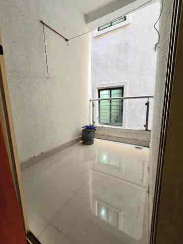 Sharing Studio Room available