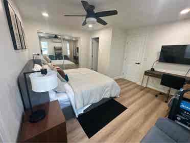Private Room with Ensuite Bath