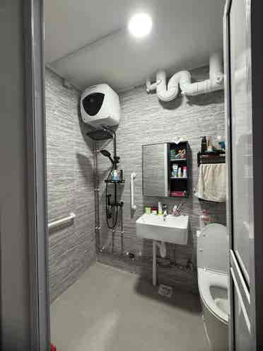 Spacious & Fully Furnished